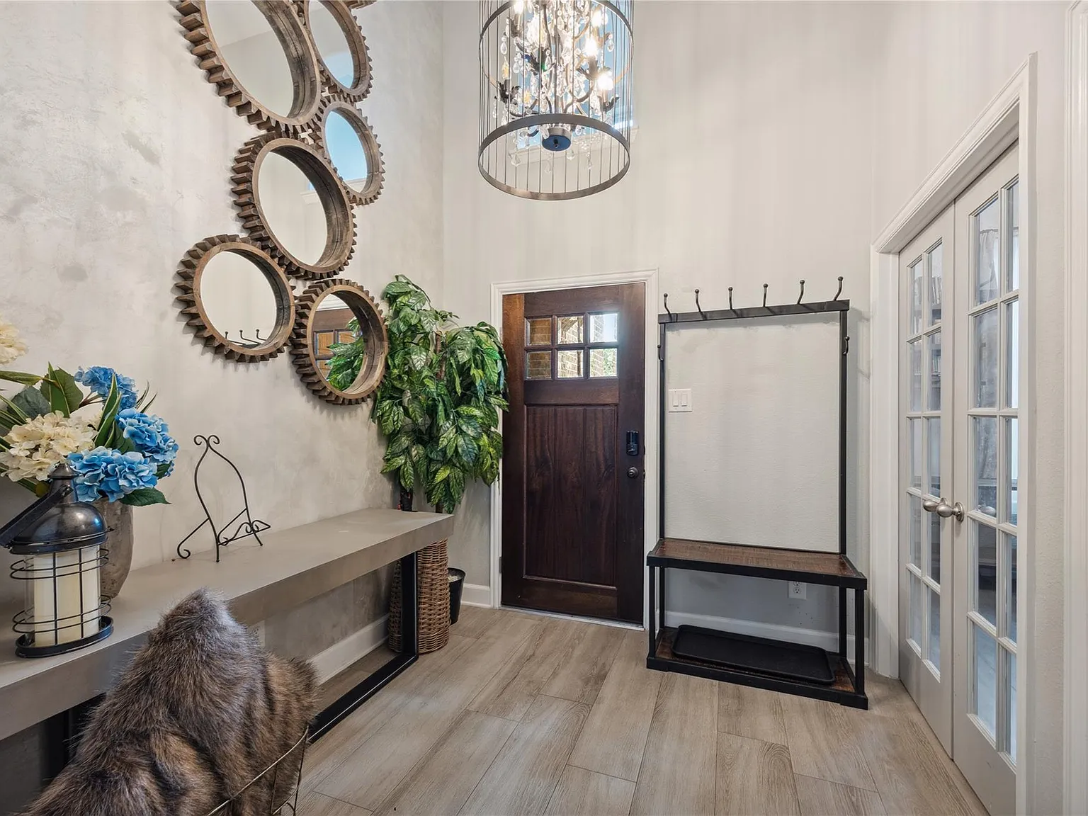 4 bed, 3.5 bath, 2632 sqft, $4,100 — Photo 3