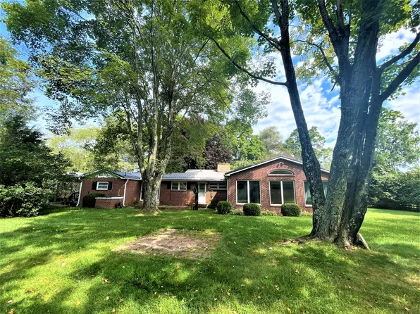 370 Smoot School Rd, Smoot, WV 24977