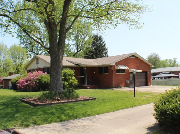 205 Big Bend Dr, Wood River, IL 62095