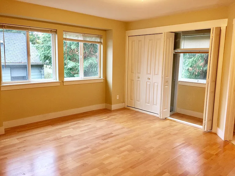 up stair bedroom