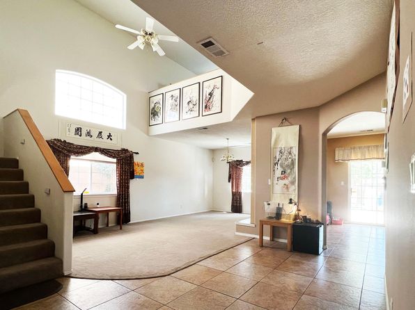 8600 Coppell Ct NE