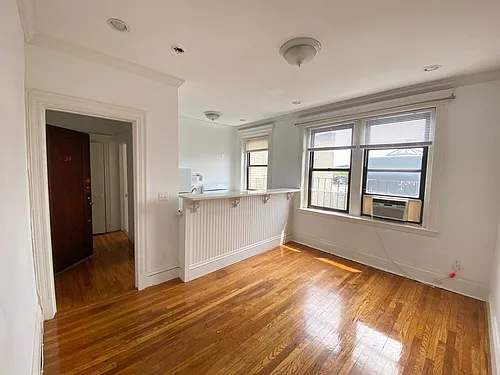 51 Park Dr Photo 1