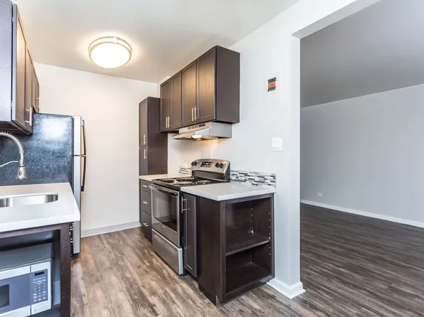 Camellia Apartments