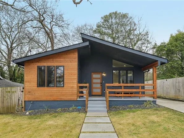 1074 Astor Ave SW, Atlanta, GA 30310