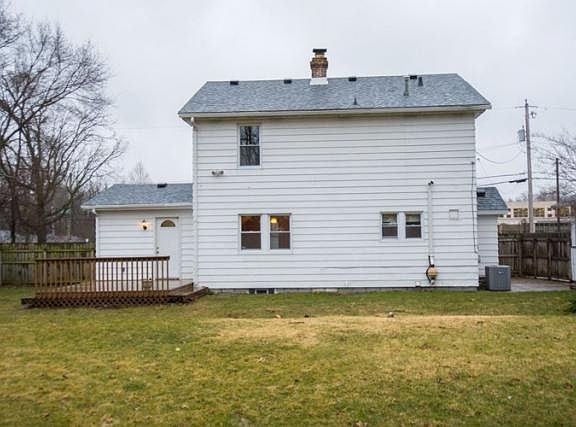 2nd image of 1815 Bergan St