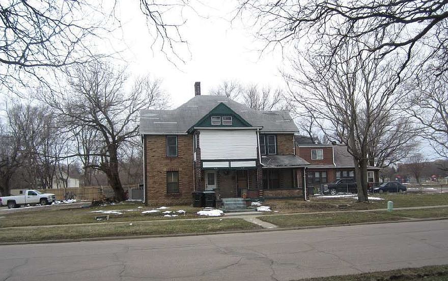 1st image of 316-18 W 6th St
