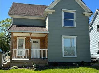 649 Madison St, Conneaut, OH 44030