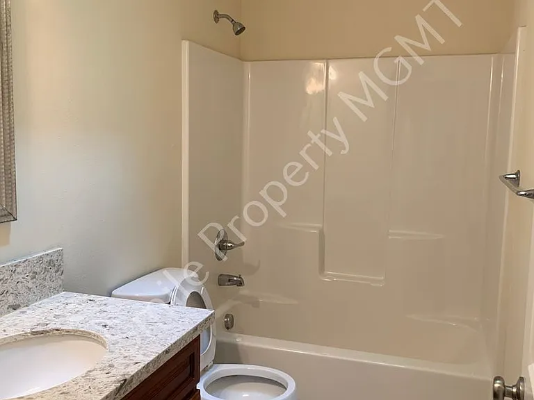 3223 SE 122nd Ave #A-B — Photo 19