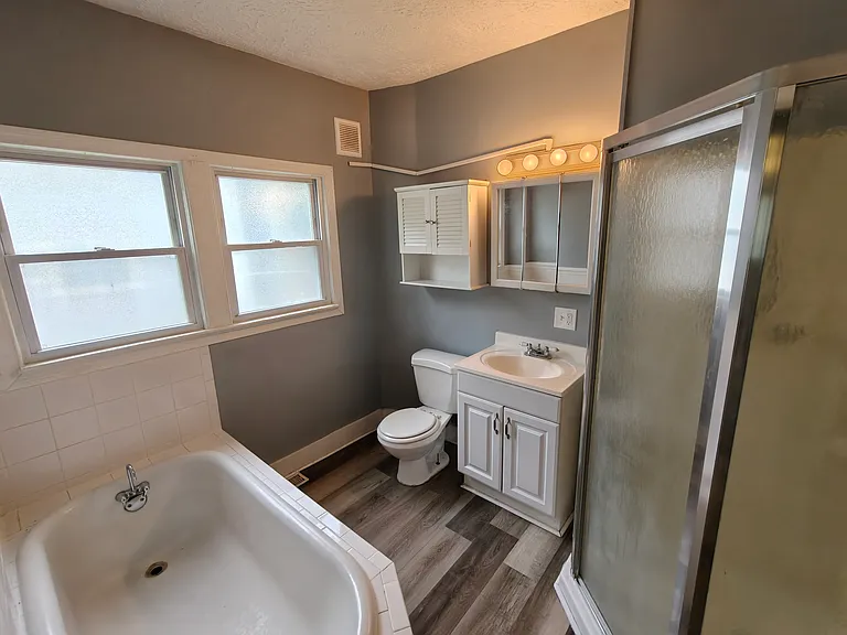 2314 13th St SW — Photo 9