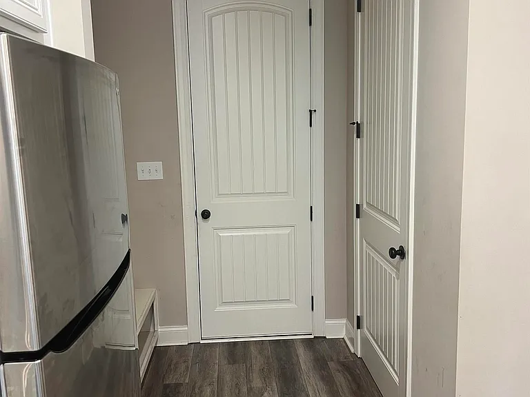 107 Gwendolyn Ave — Photo 10