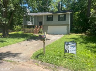 5174 Sheppard Ct, Stone Mountain, GA