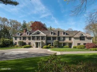 326 Round Hill Rd, Greenwich, CT 06831