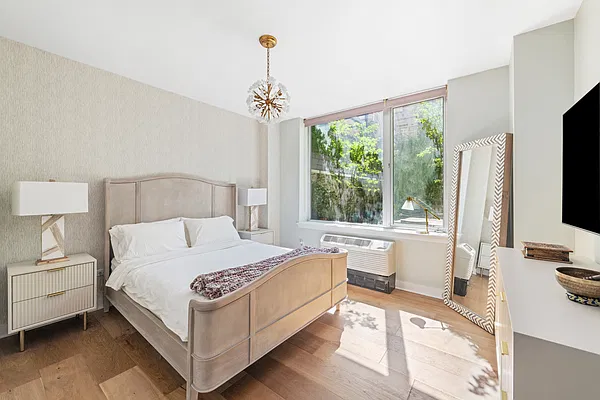 Rented by Compass | media 5
