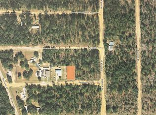 106 N Pembrook Ave, Interlachen, FL 32148