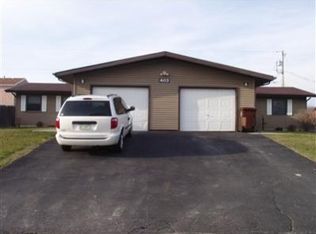 403 Sable Dr, Valparaiso, IN 46385