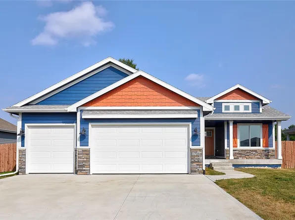 1704 Timberview Dr, Norwalk, IA 50211
