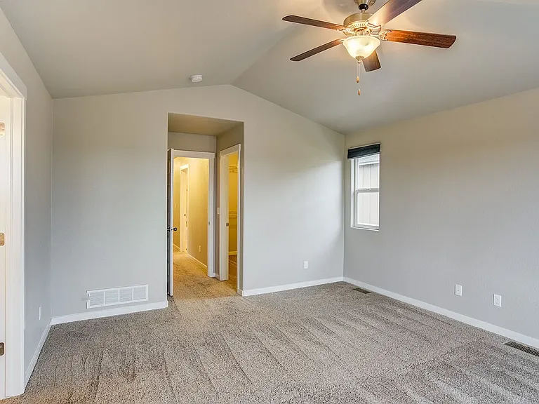 2335 Falkirk Dr — Photo 24