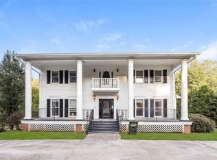 100 Savannah Ct, Fayetteville, GA 30214