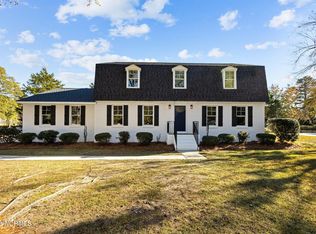 405 Oxford Rd, Greenville, NC 27858