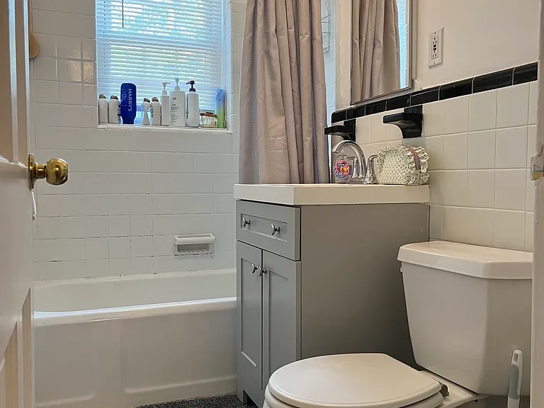 1157 Beacon St #5 — Photo 27