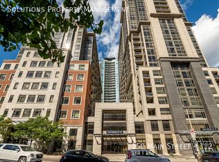 150 Main St W Unit 312, Hamilton, ON L8P 1H8