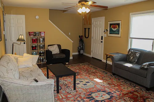 405 Mimosa Ct Photo 1