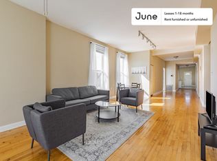 1214 N Damen Ave, Chicago, IL