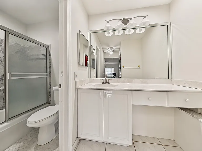 6447 Bay Club Dr #1 — Photo 17