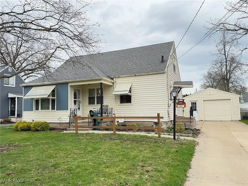 617 E Park Ave photo 1