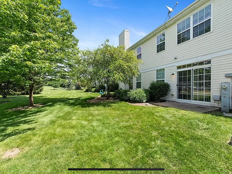 242 S Oak Creek Ln — Photo 15
