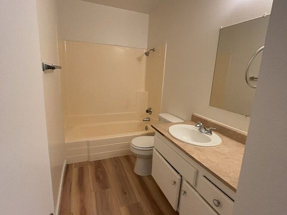 3rd image of 2938 Karen Ave #3