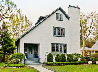 630 Central St, Evanston, IL 60201