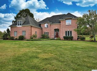 7 Indian Pipe Dr, Wynantskill, NY 12198