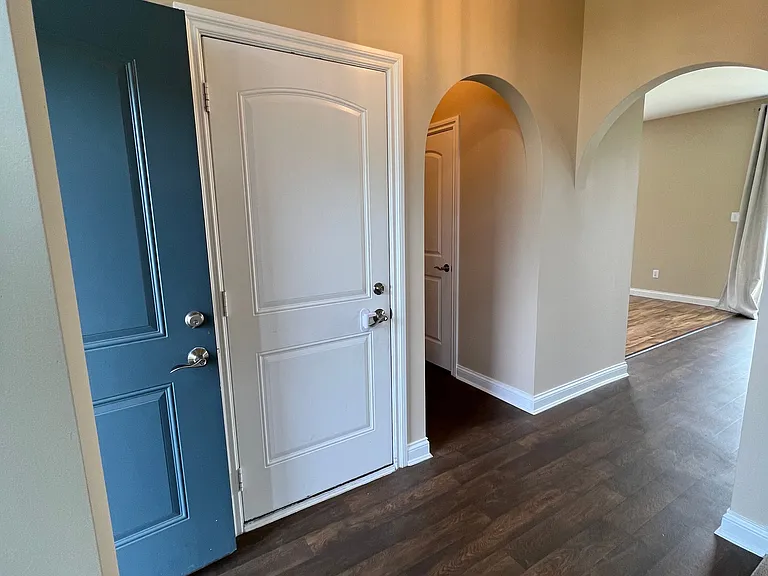 8853 Melville Ct — Photo 7