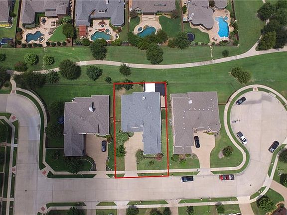 2nd image of 4542 The Landings Ct