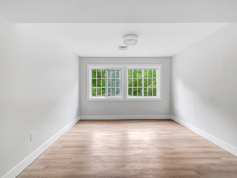 39 Stonewall Ln #D — Photo 18