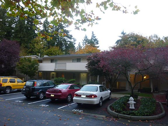 5th image of 15707 Waynita Way NE Unit F105