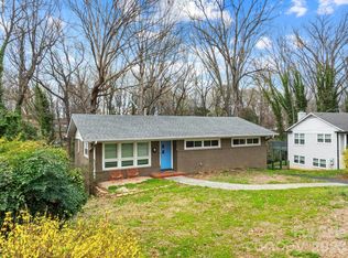 6240 Candlewood Dr, Charlotte, NC 28210