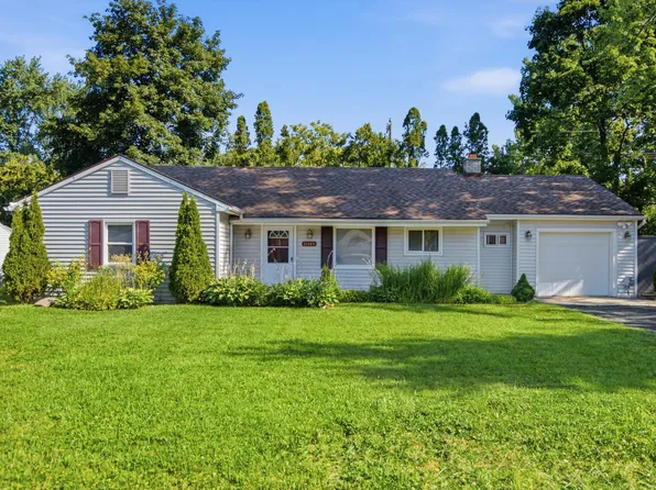 16148 W Thirteen Mile Rd, Beverly Hills, MI 48025