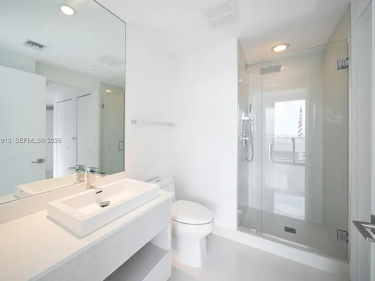 55 SW 9th St #3207 — Photo 13
