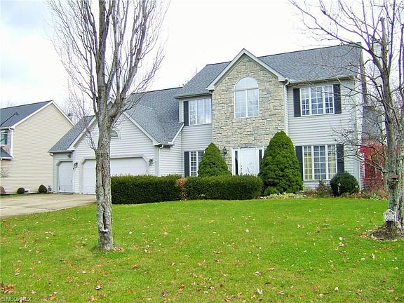 2nd image of 2080 Farmington Turn