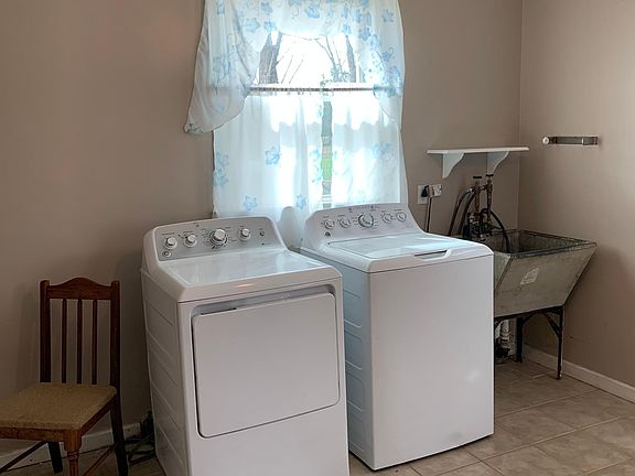 Extra large laundry room
