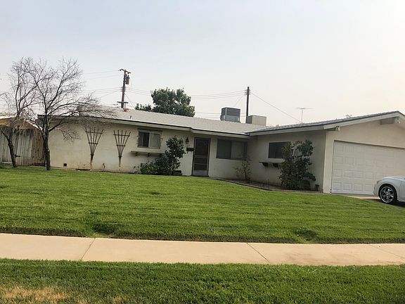 2nd image of 1232 W Avenue J12