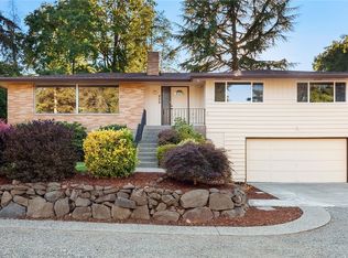 829 Maplewood Ave, Kent, WA 98030