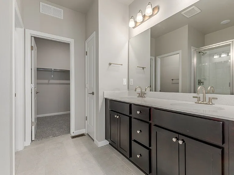 6770 Merseyside Ln — Photo 15