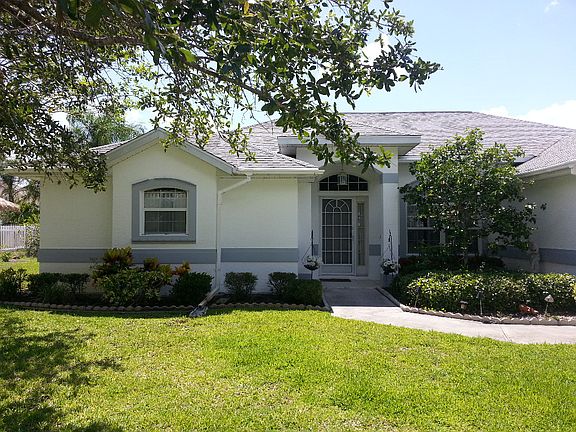 2nd image of 132 35th Sq SW