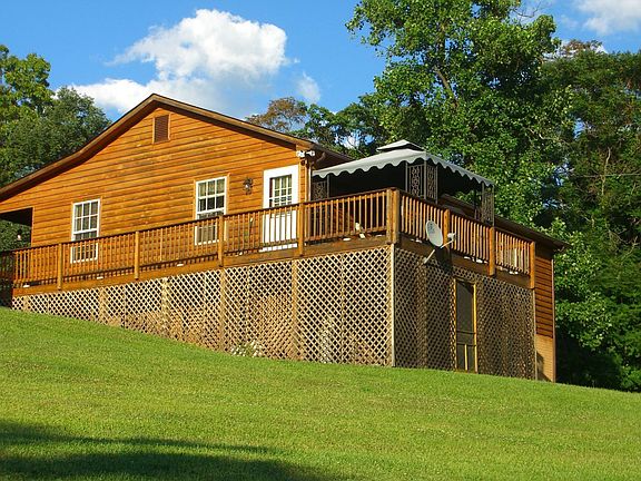 WRAP AROUND DECK FOR RELAXATION