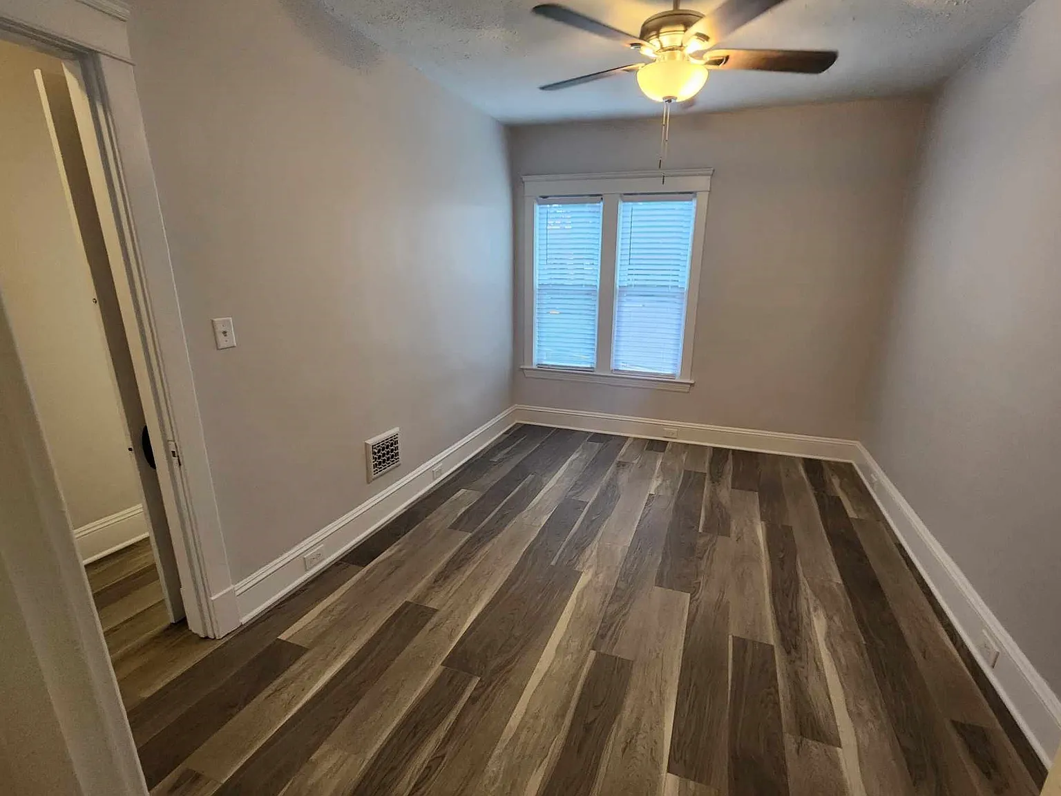 8513 Lake Ave — Photo 4