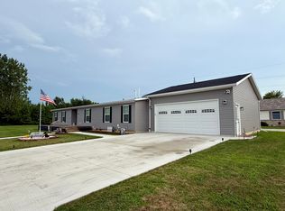 111 Windsor Dr, Saint Marys, OH 45885
