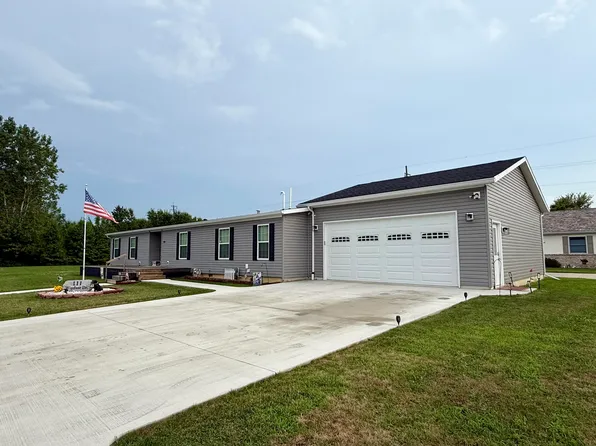 111 Windsor Dr, Saint Marys, OH 45885